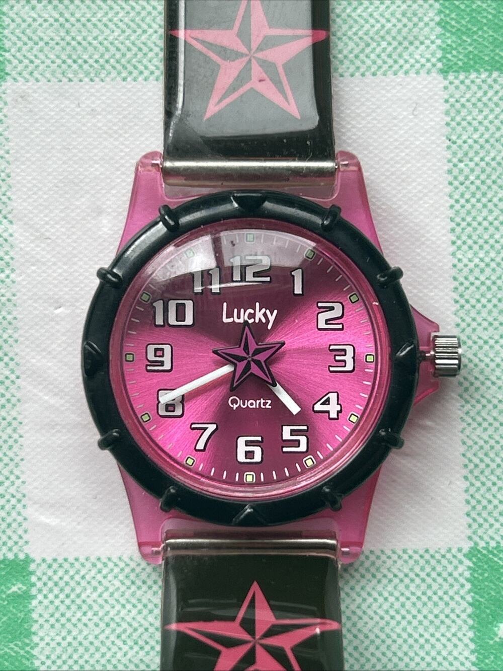 Lucky Pink Dial Black And Pink Star Band Kids Watch
